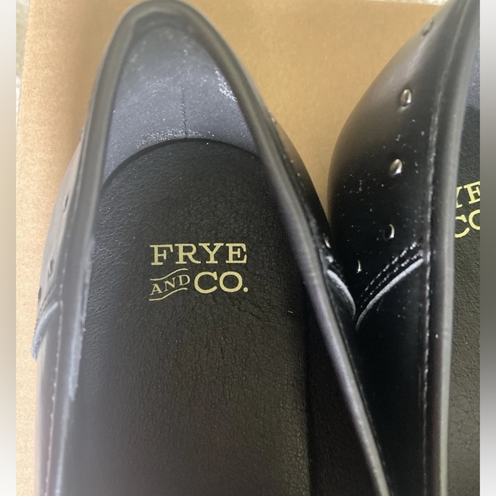 FRYE AND CO Elara Women's studded penny loafers Size 7M Brand new in box - Picture 8 of 13
